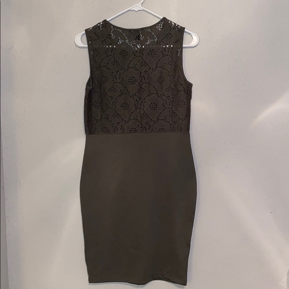 ⭐️H&M⭐️ - Picture 6 of 6